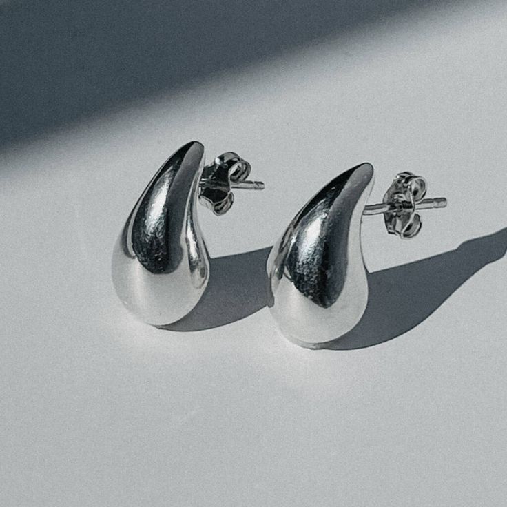 Silver Water Drop Earring